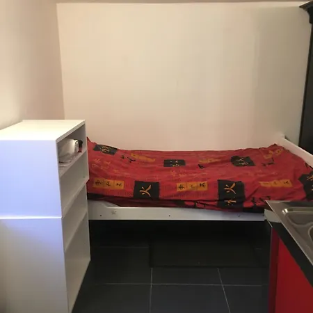 Quarto em Acomodações Particulares 20m2 Dans Maison 120m2 *